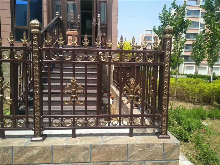 鋁藝圍欄